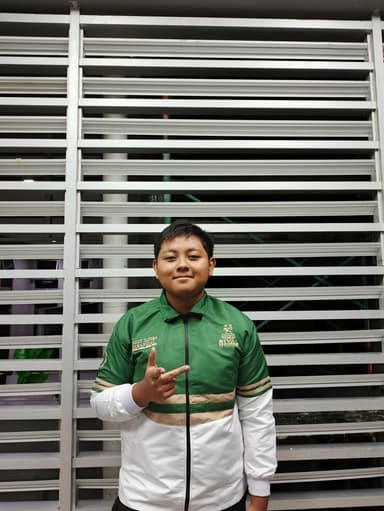 Andreas Agung - Physics Mentor